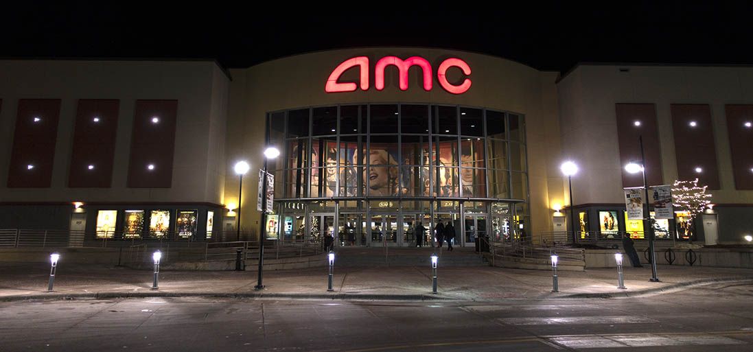 Американская сеть кинотеатров AMC намерена принимать платежи в Shiba Inu (SHIB)