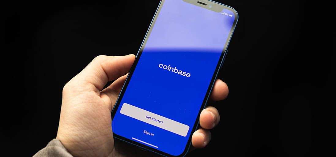 Coinbase заявили, что клиенты ранее подверглись фишинговой атаке