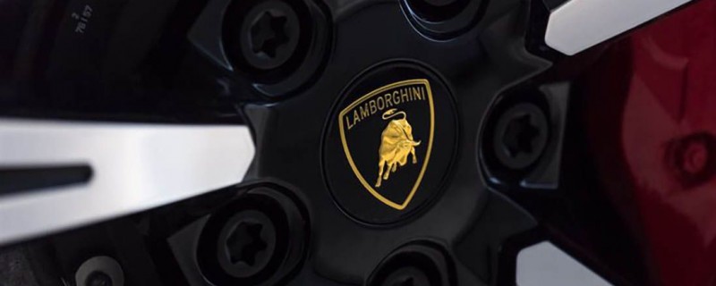 Lamborghini выпустит коллекцию NFT на космическую тематику