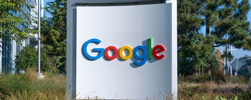По мере вступления в силу новой политики Google снова запускает крипторекламу